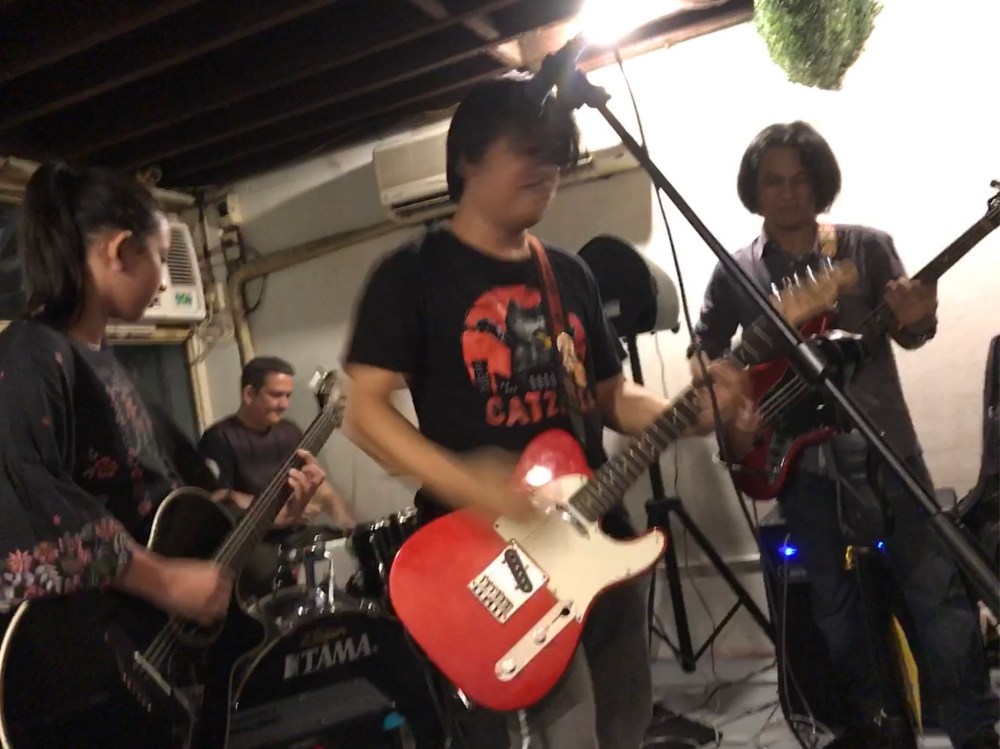 65D191BB-8050-4087-B146-A331A7F297D4