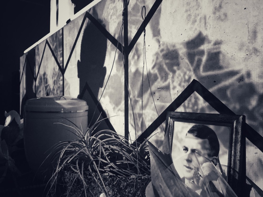 C7D3F6C9-CFFC-4A3F-9E5C-4021401672C1