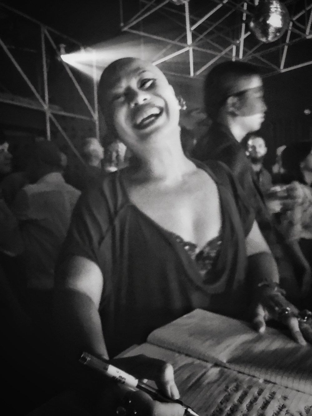 F2A1931E-910B-4305-8354-D99E37A8C47B