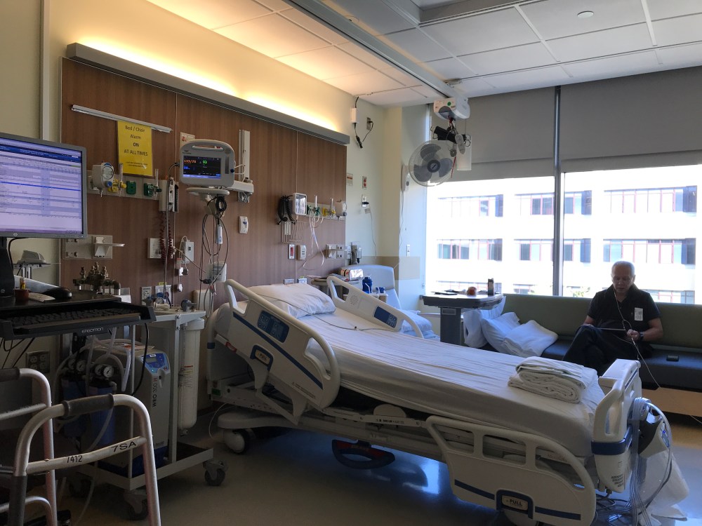 1B54B1CA-33D9-4CEF-9153-FBC081FFB68F