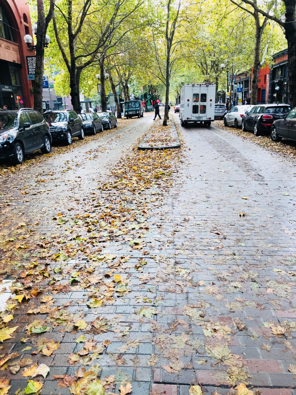 66A12BB7-EB57-4B27-9B1F-8BAE8E5BC487