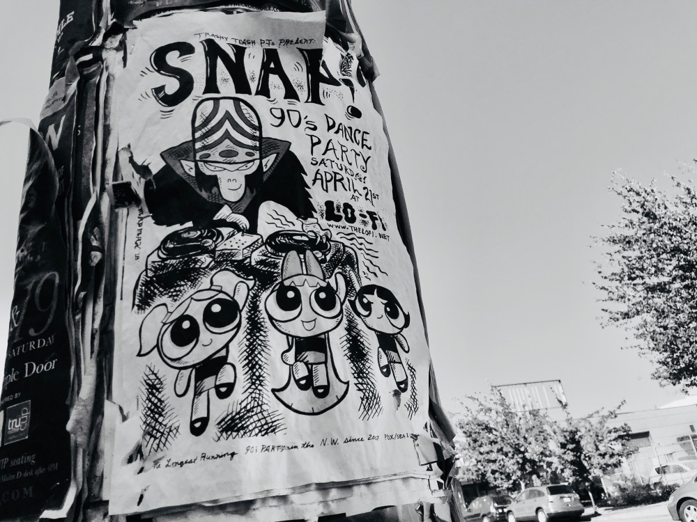 B4EF6B78-E4A6-4372-A487-01A246937F7F