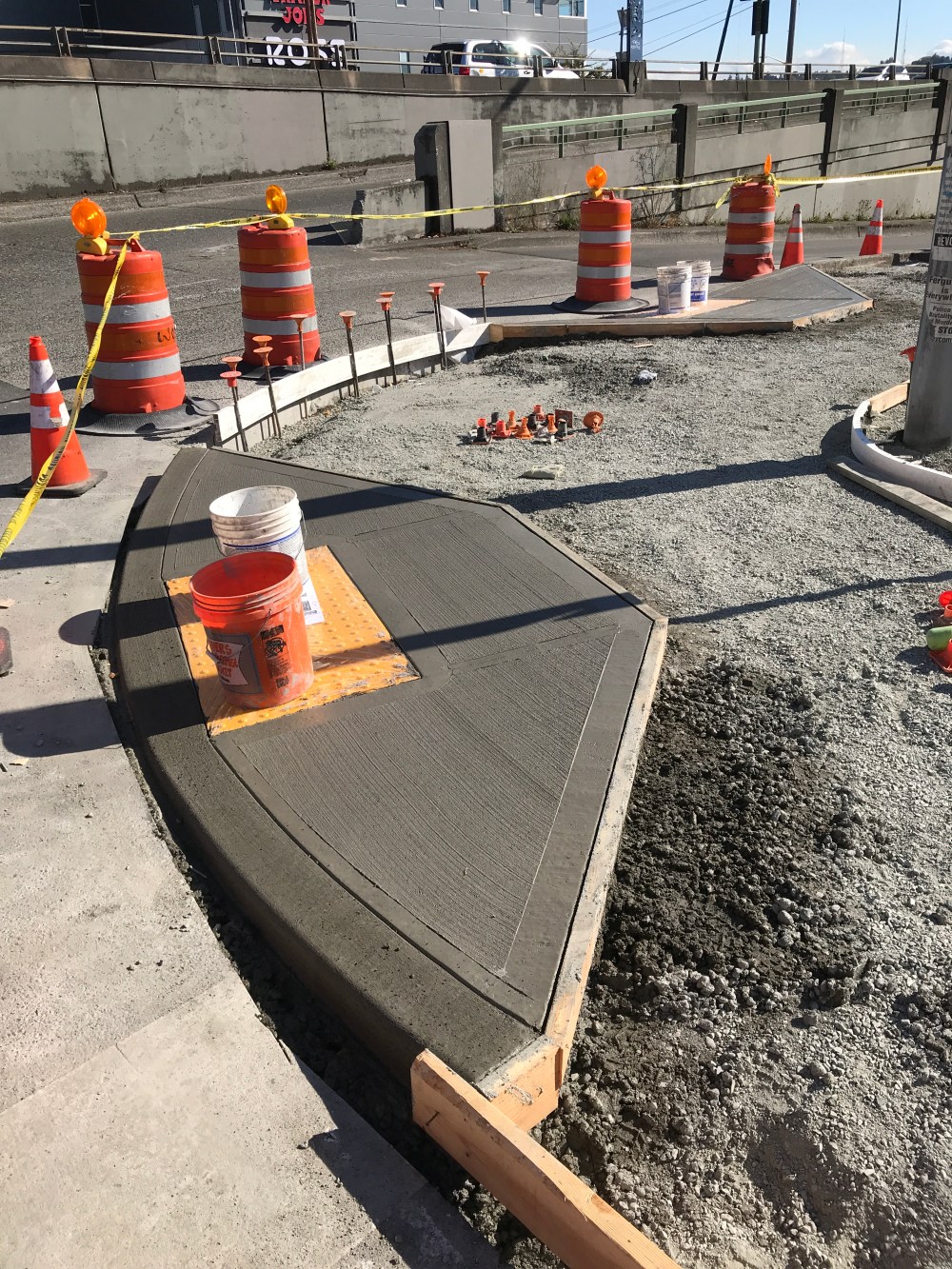 CAB75BBC-E1AE-4BAC-8E4F-DD2815C5268B