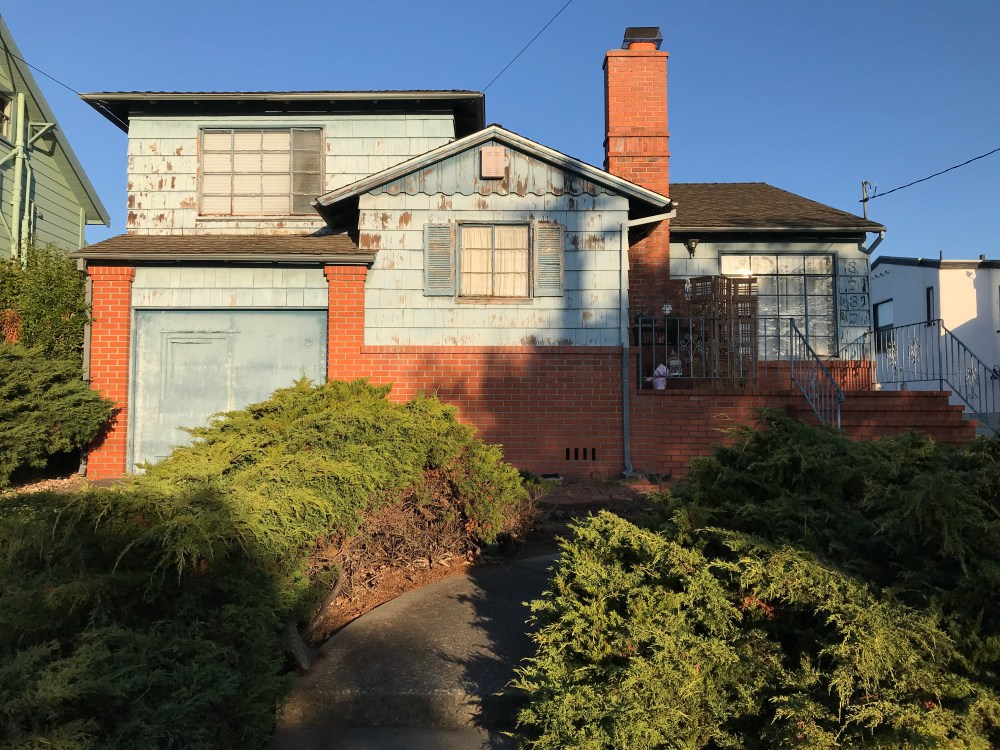 DD161B73-900B-4042-AFF1-6202119BCDF7