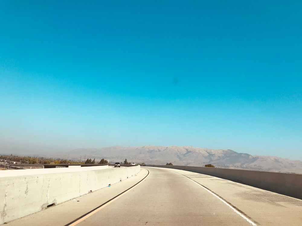 E848BD58-3213-4551-A48D-C70853E93EE5