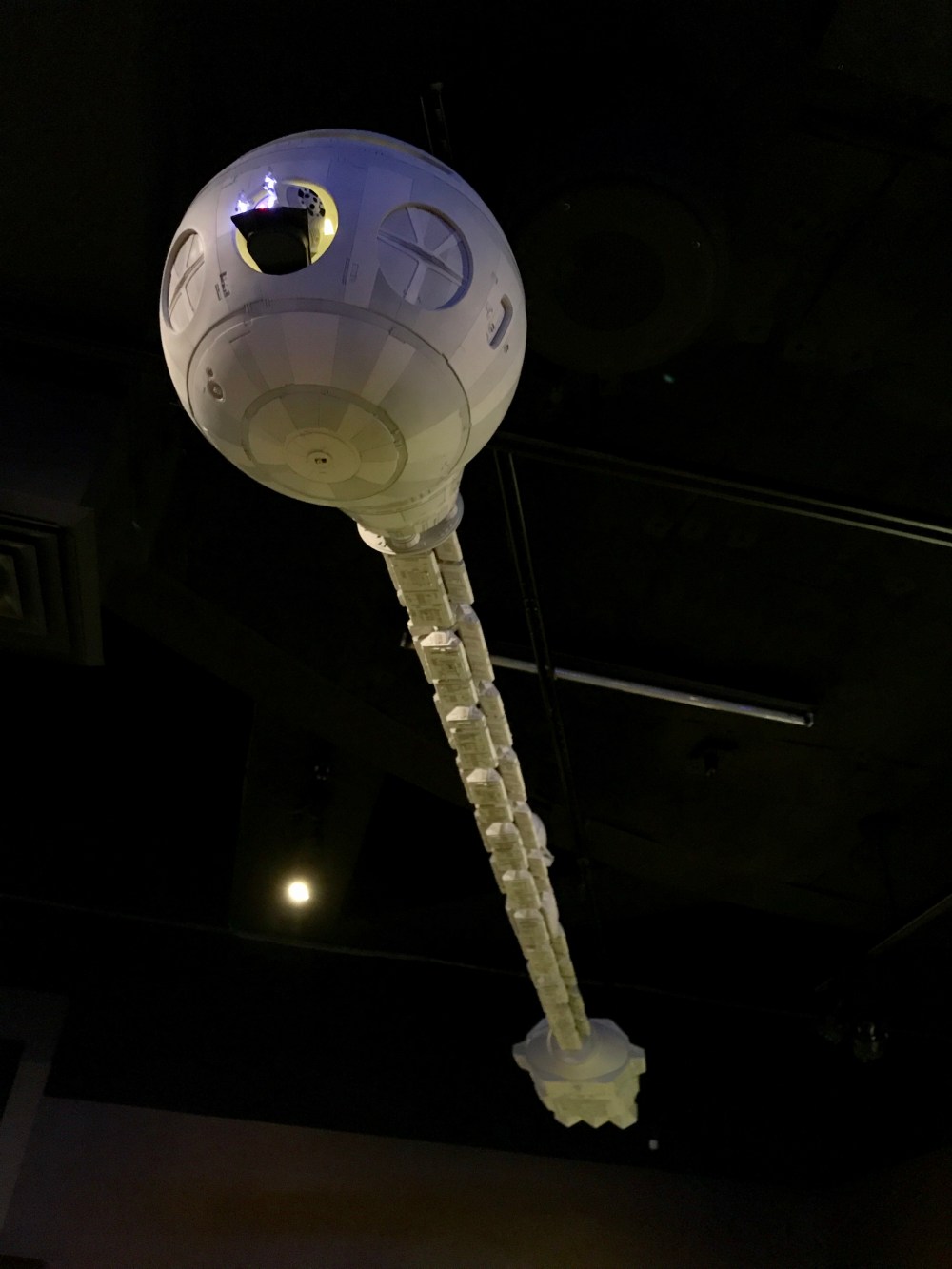 19D083B7-5D08-4753-9ACC-49312C5B5E8A