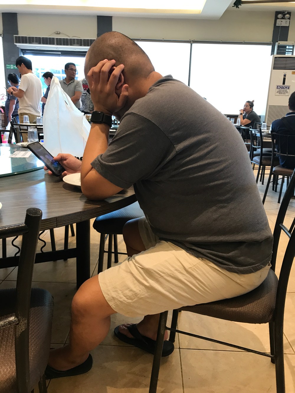 537F971C-FAA1-4FA1-A8AD-F8DE91707199