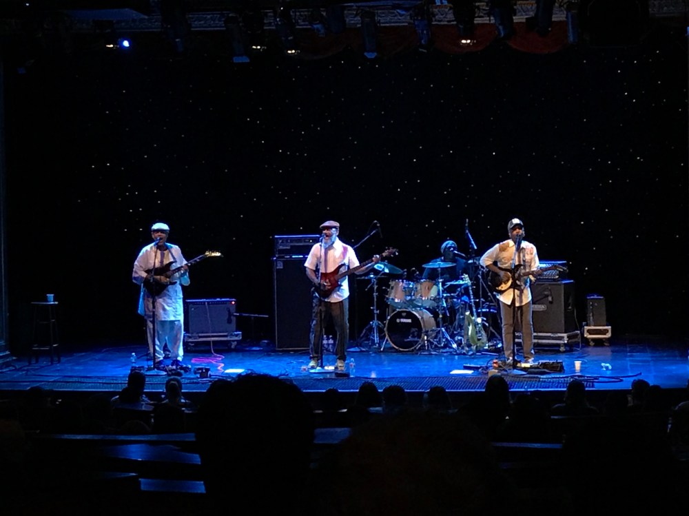 9C85A8F6-9003-499E-8081-87C0BC4A9BF2