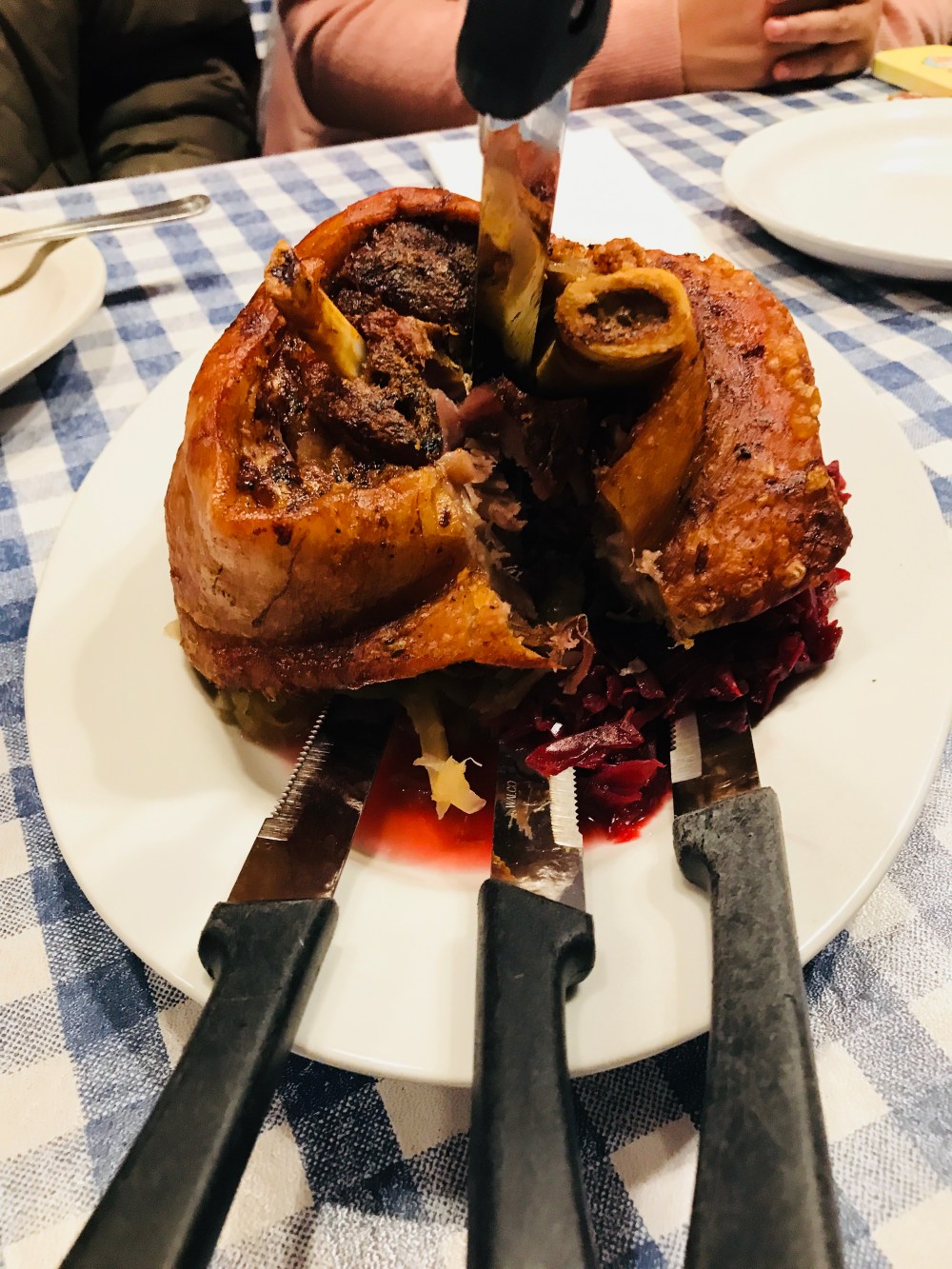 B03B3D18-7E34-44D1-B16E-17F76E1DD243